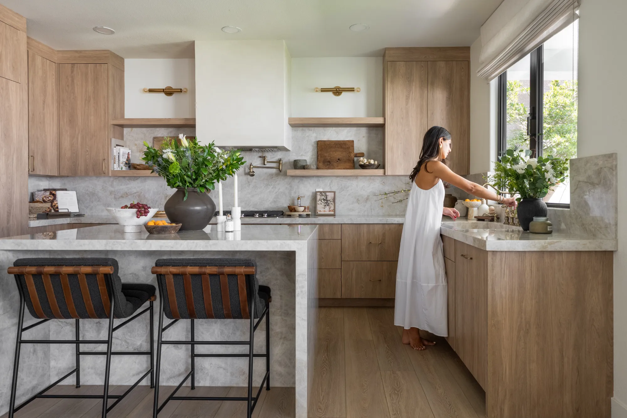 Whitestone_Folding-window-3